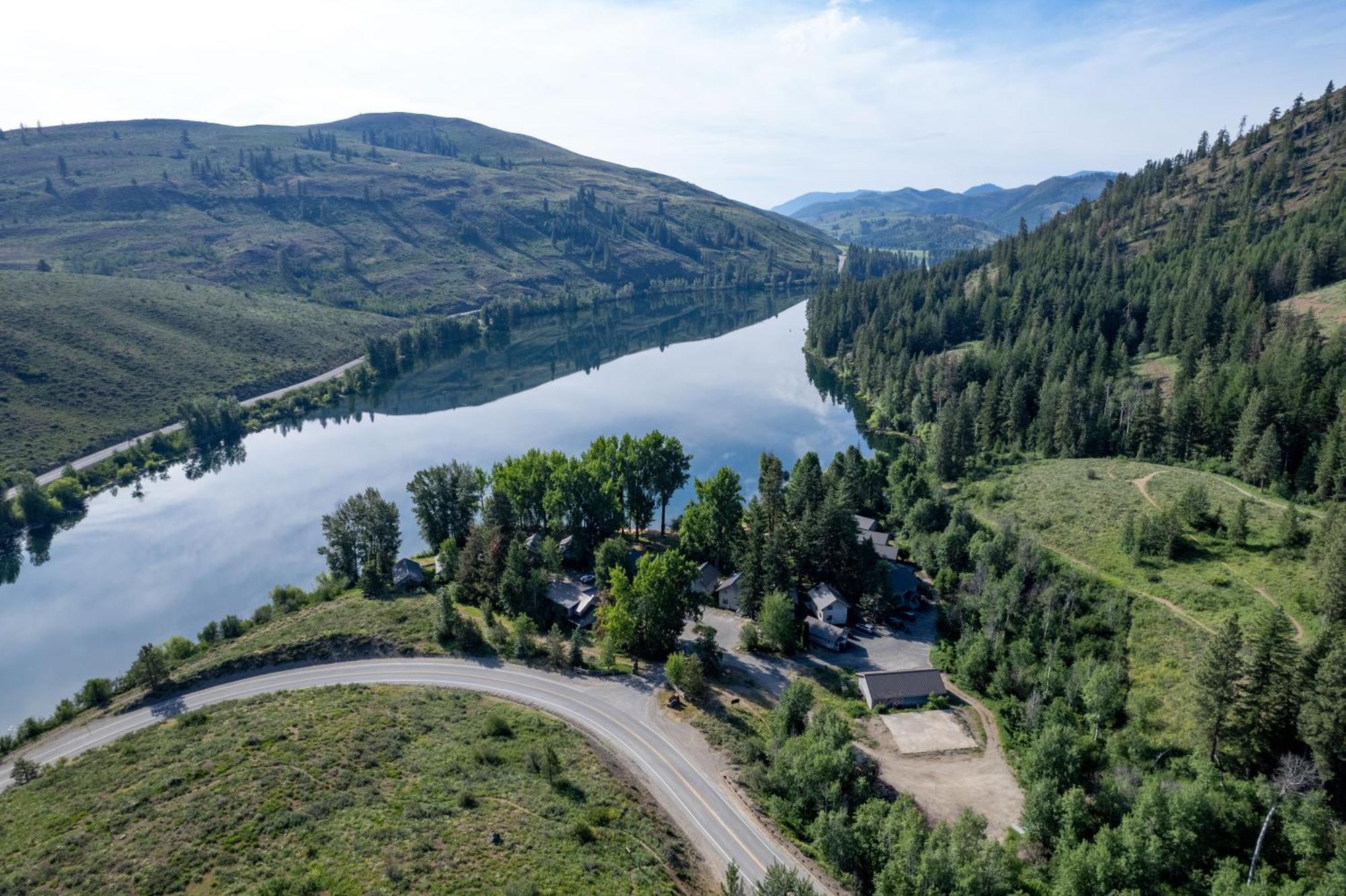 Sun Mountain Lodge Уинтроп Экстерьер фото